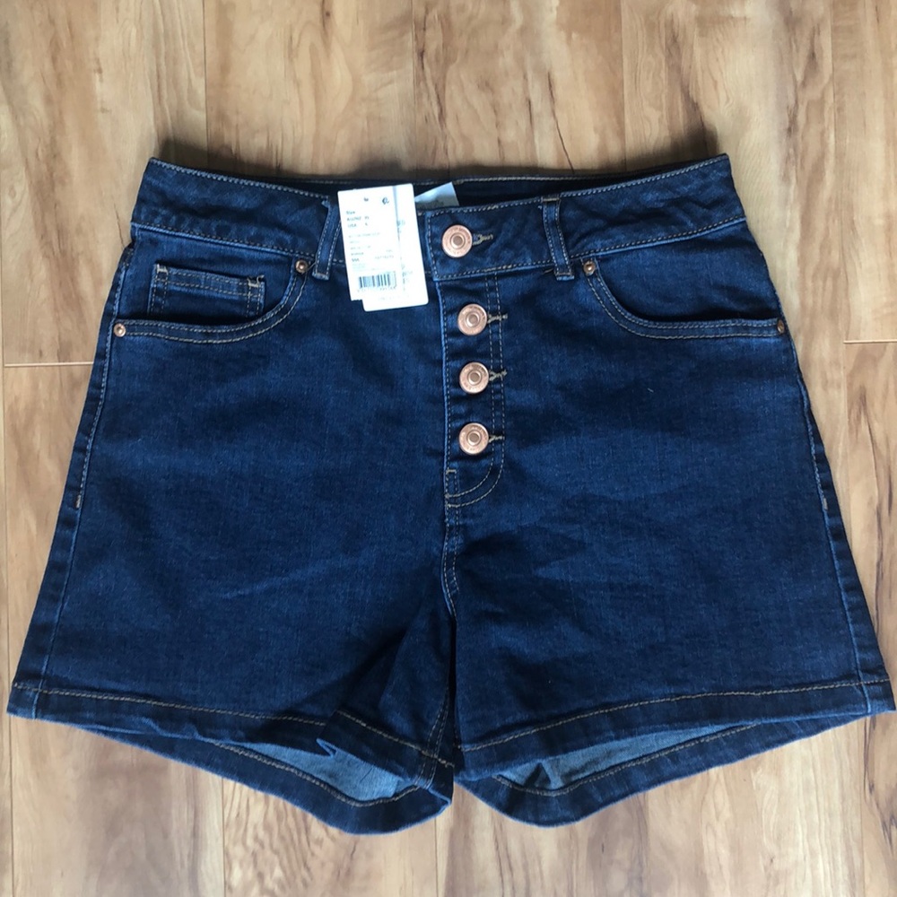 Anko button Jean Woman’s shorts
